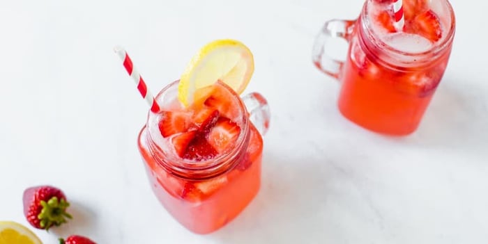 Strawberry Lemonade or Iced Tea